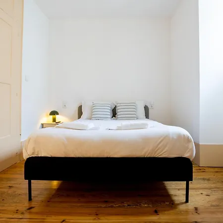 Sleep In Centre - Old Town Gasthuis Aveiro