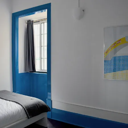 Ponto De Abrigo أفيرو