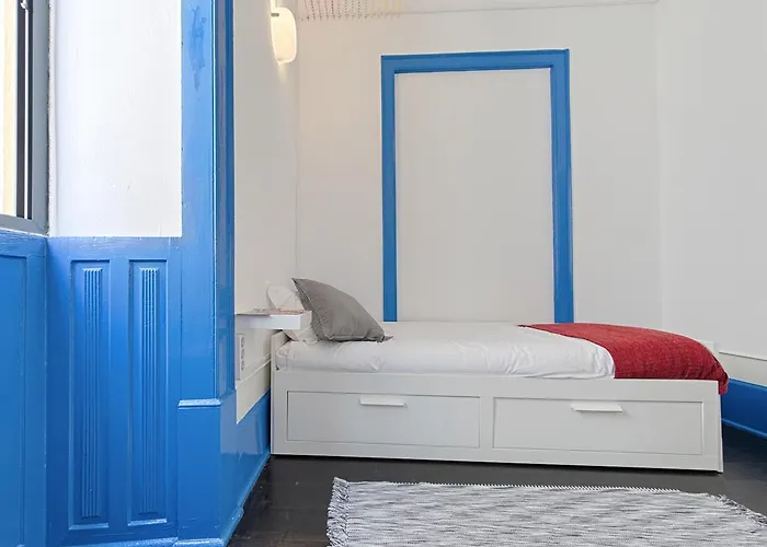 בית הארחה Ponto De Abrigo אבאירו